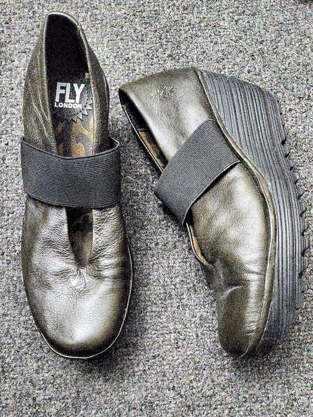 Fly London Yaz Olive Green Leather Wedges
